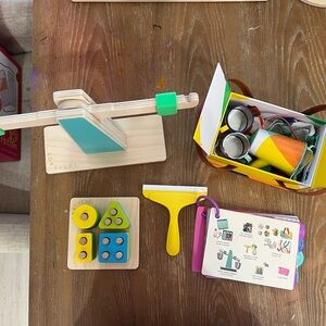 Lovevery the Enthusiast Play Kit (28, 29, 30 months)